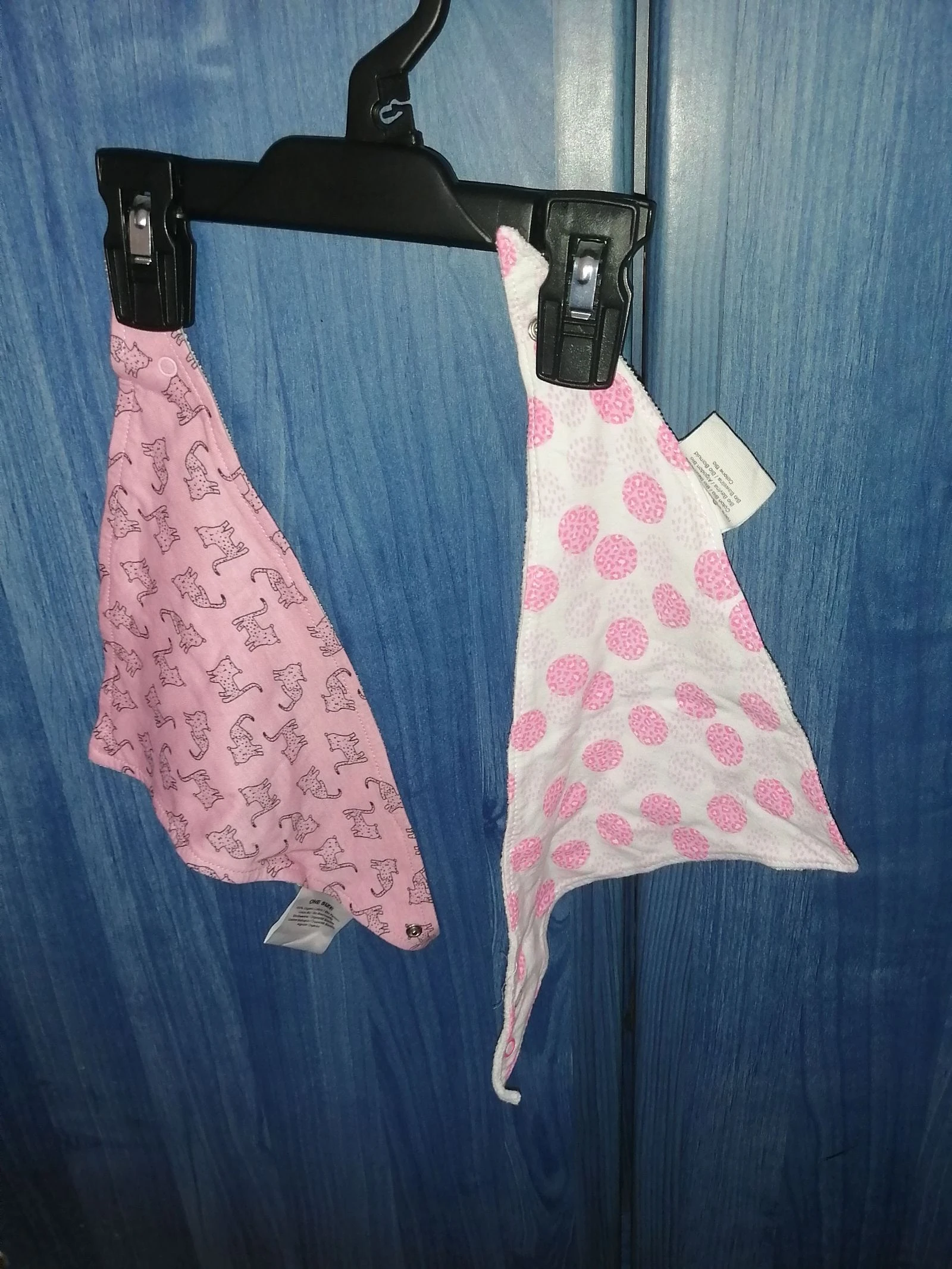 Lot 2 bavoirs bandanas 